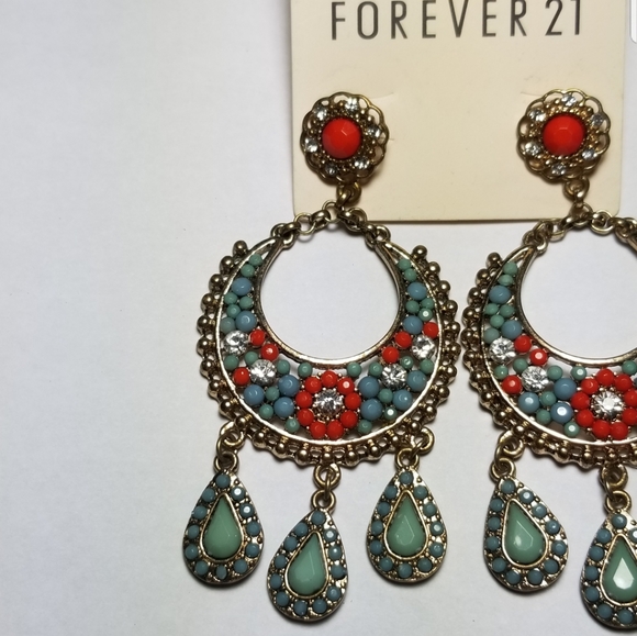 FOREVER 21 CHANDELIER MANDALA BEADS PIERCE EARRING - Picture 3 of 8